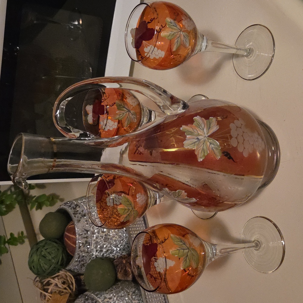 VINTAGE bohemian hand painted Autumn wine decanter and glass set. 5 pc set, EUC.